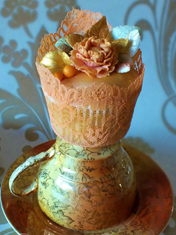 <br>
Using only the very best ingredients, Carina is dedicated to handcrafting one-of-a-kind wedding cakes and cupcakes in Bedfordshire. As much ornate decorations in their own right as simply confectionery, the mouthwatering creations from Carina’s Cupcakes are absolutely perfect for brides looking for an added touch of elegance on their wedding day, and would complement a vintage chic theme wonderfully well.
<br>
<br>
Read <a href=http://www.wedding-planning-secret.com/exquisite-wedding-cakes-and-cupcakes-just-perfect-for-a-vintage-wedding-theme-carina%E2%80%99s-cupcakes-2221>Carina`s Cupcakes</a> featured post