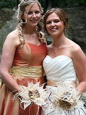 <br>
Twigs and Bows offer a beautiful and unique selection of bespoke handmade bridal accessories, all of which are created from the most desirable of materials, and can be tailor-made to match perfectly with your wedding colour scheme.

Her extensive range of exceptional accessory designs range from vintage classic to contemporary, and include everything from dazzling crystal bouquets for the bridal party to dainty buttonholes for the groomsmen. 
<br>
<br>
View <a href=http://www.wedding-planning-secret.com/twigs-and-bows-one-of-a-kind-alternative-wedding-bouquets-and-wedding-accessories-to-treasure-for-a-lifetime-3224 target=_blank>Twigs and Bow`s</a> featured post